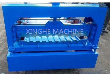 China Automatischer Rollen-Fensterladen-Streifen, der Maschine für die Herstellung des Wellblechs herstellt fournisseur