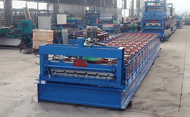 China Zink-Wellblech-Deckungs-Platte walzen die Formung von Maschinen, Metallrollen-Ausrüstung kalt fournisseur