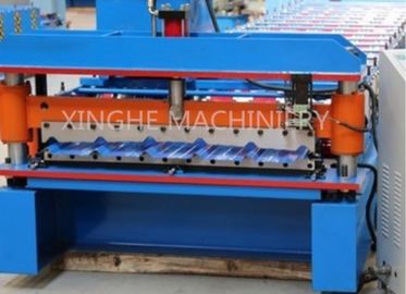 China Galvanisierte Stahlblech-Furchungs-Dach-Platten-Rolle, die Maschine 12 Monate Garantie-bildet fournisseur