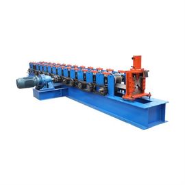 China Quadratische Rohr-Farbstahlrolle, welche die Maschinen-Blech-Rolle bildet Maschine Downwater-Regen-Gosse bildet fournisseur