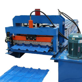 China Automatisches Metalldach glasig-glänzende Fliesen-Rolle, die Maschinen-Hersteller bildet fournisseur