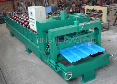 840mm weitgespannte Deckungs-Blatt-Rolle, die Maschine mit Metallverbiegender Maschine bildet fournisseur